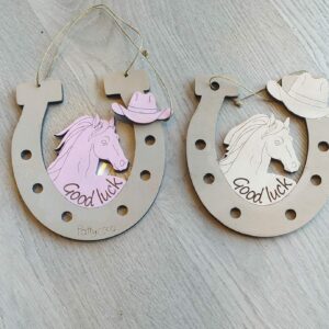 Ferro di cavallo in legno con testa e cappello H.15cm Pattycrea 3227