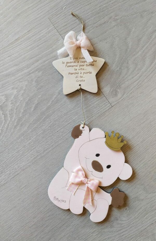 Fiocco nascita in legno inciso a laser orsetto stella e frase personalizzabile 3393 Pattycrea