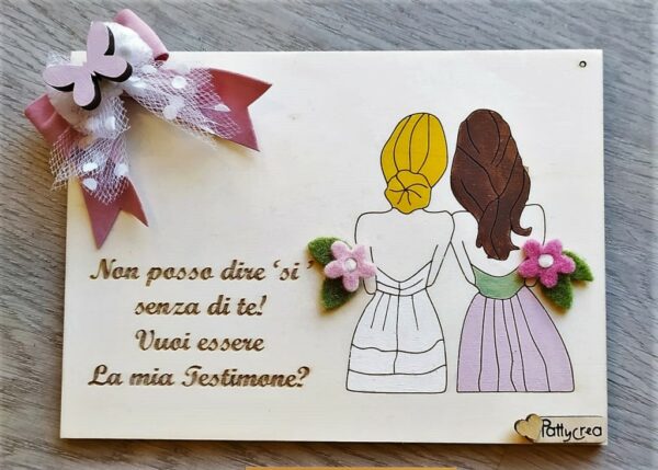 Targa in legno incisa con laser  Personaggii e frase personalizzabile 20x15cm 2723
