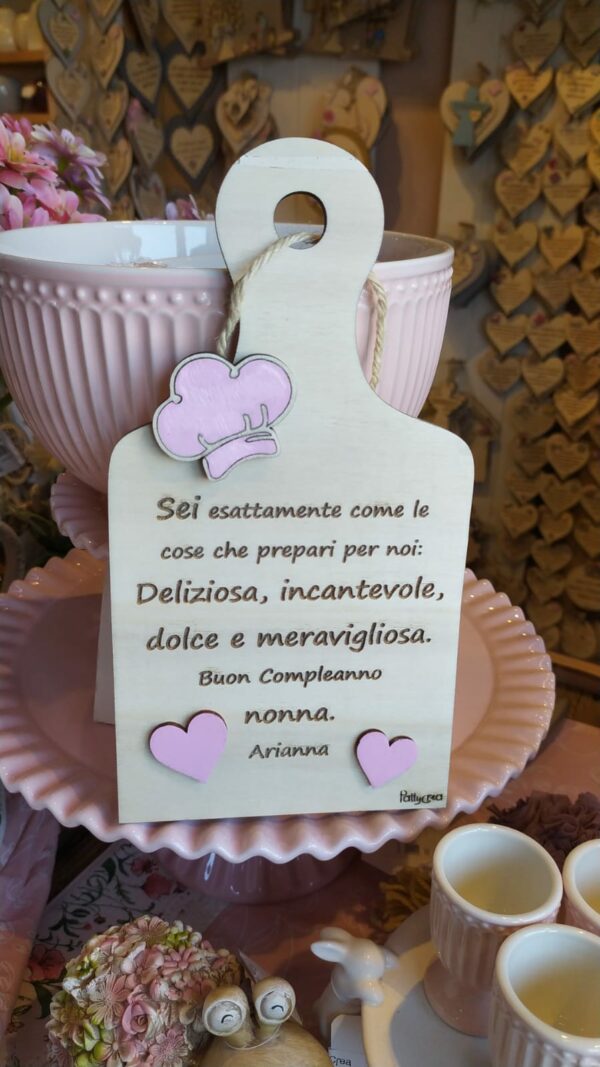 Tagliere legno inciso a alser con frase personalizzabile H.25cm 3429