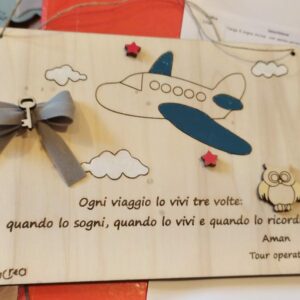 Targa il legno incisa  con aereo persnalizabile H.20cm Pattycrea