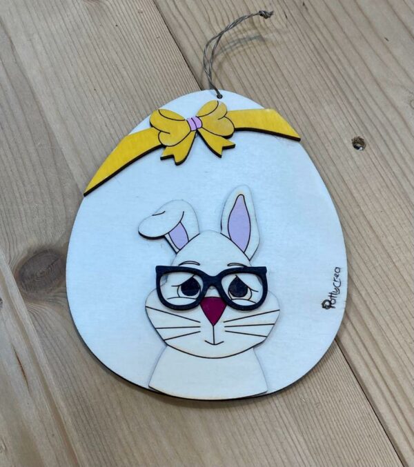 Uovo con coniglio con occhiali 15cm Pattycrea