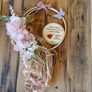 Ghirlanda cerchio personalizzabile con fiori e farfalle 20cm festa della mamma 4729