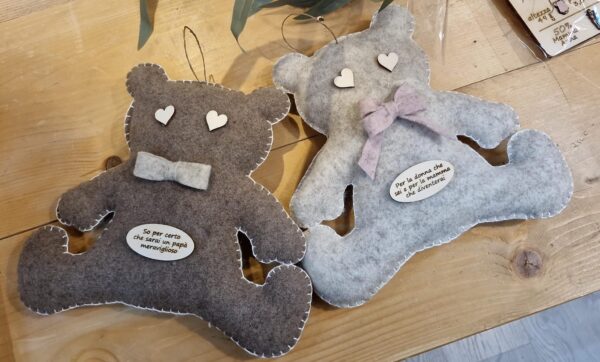 Orso feltro con dedica cucito a mano 30cm 4663