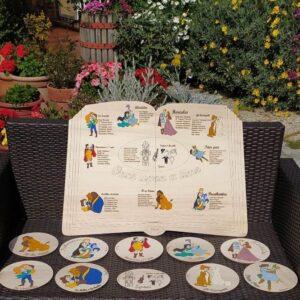 Centrotavola tema favole con sposi D.20cm 2872