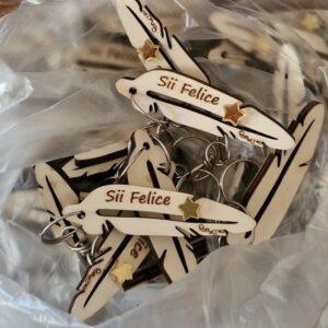 Portachiavi piuma personalizzabile 8cm cod 4843